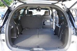 2025 Isuzu MU-X LS-T