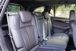 2025 Isuzu MU-X X-TERRAIN