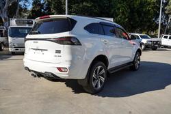 2025 Isuzu MU-X LS-T