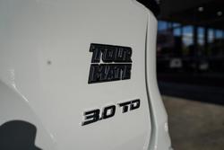 2025 Isuzu MU-X LS-T