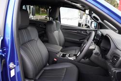 2025 Isuzu MU-X LS-T