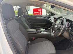 2017 Holden Commodore LT ZB MY18 Summit White