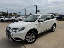 2020 Mitsubishi Outlander ES ZL MY21 White
