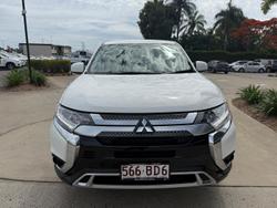 2020 Mitsubishi Outlander ES ZL MY21 White