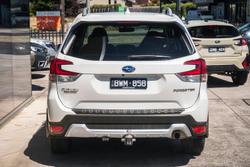 2022 Subaru Forester 2.5i-S