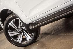 2025 Isuzu MU-X LS-T