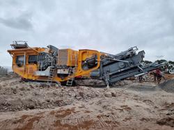 2024 Striker HQR1112 Yellow