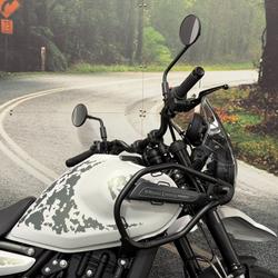 2025 Royal Enfield HIMALAYAN 450 White