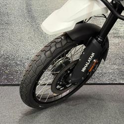 2025 Royal Enfield HIMALAYAN 450 White