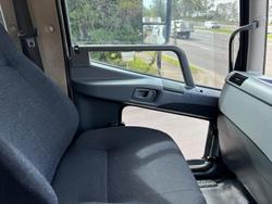 2013 Fuso Fighter 1024 1024 WHITE