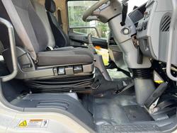 2013 Fuso Fighter 1024 1024 WHITE