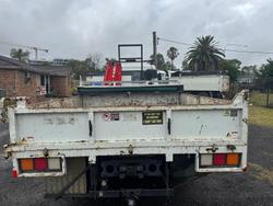 2013 Fuso Fighter 1024 1024 WHITE