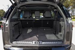 2024 Land Rover Discovery P360 Dynamic SE