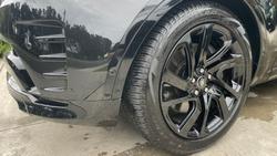 2024 Land Rover Discovery P360 Dynamic SE Series 5 MY24 4X4 Santorini Black