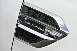 2022 Ford Everest Titanium