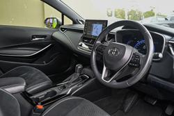 2020 Toyota Corolla ZR Hybrid