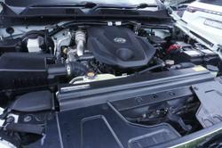 2017 Nissan Navara ST-X N-SPORT Black Edition