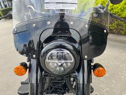 2025 Indian SUPER CHIEF DARK HORSE Green