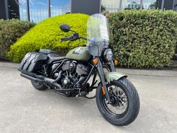 2025 Indian SUPER CHIEF DARK HORSE Green
