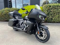 2025 Indian PURSUIT DARK HORSE PREMIUM Black