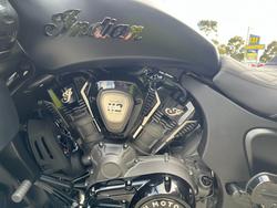 2025 Indian PURSUIT DARK HORSE PREMIUM Black