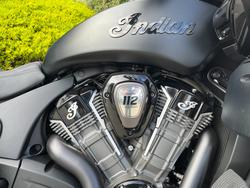 2025 Indian PURSUIT DARK HORSE PREMIUM Black