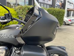 2025 Indian PURSUIT DARK HORSE PREMIUM Black