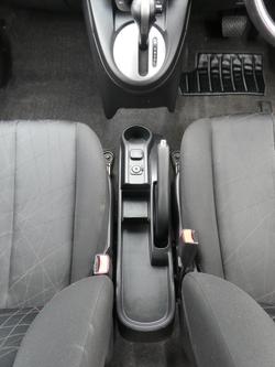 2011 Mazda 2 Neo