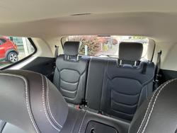 2024 LDV D90 Executive