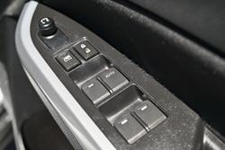 2016 Suzuki Vitara RT-S LY Cool White