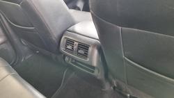 2021 Nissan Navara ST-X