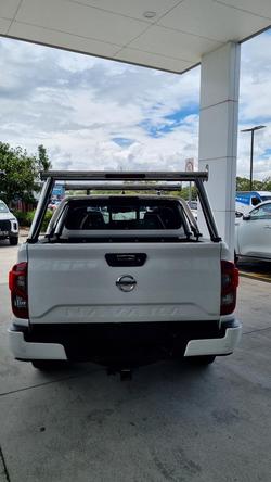 2021 Nissan Navara ST-X