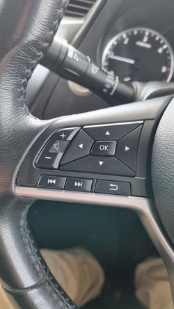 2021 Nissan Navara ST-X