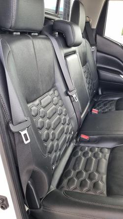 2021 Nissan Navara ST-X