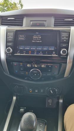 2021 Nissan Navara ST-X