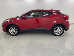 2020 Toyota C-HR GXL NGX10R Feverish Red