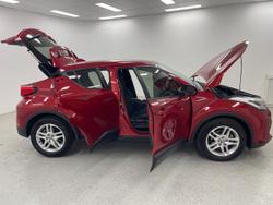 2020 Toyota C-HR GXL NGX10R Feverish Red