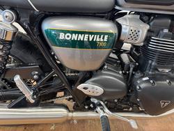 2021 Triumph BONNEVILLE T100 GREEN