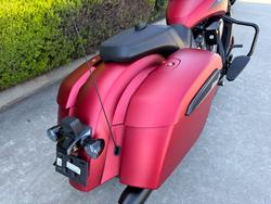 2025 Indian CHIEFTAIN DARK HORSE BLACK METALLIC