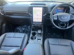 2025 Ford Ranger Wildtrak MY26.00 4X4 Dual Range Shadow Black