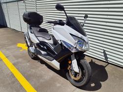 2011 Yamaha TMAX (XP500) TMax White