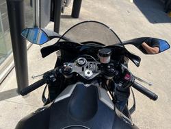 2025 Yamaha YZF-R1 BLACK