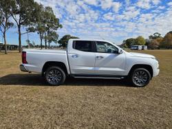 2025 Mitsubishi Triton GLS