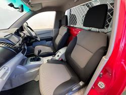 2013 Mitsubishi Triton GL