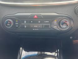 2017 Kia Sorento SLi