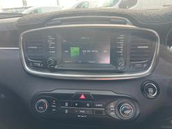 2017 Kia Sorento SLi