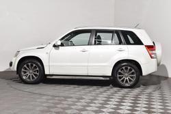 2015 Suzuki Grand Vitara Navigator