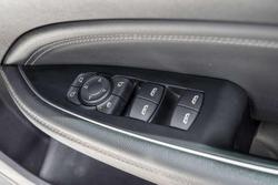 2018 Holden Commodore RS