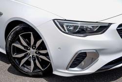 2018 Holden Commodore RS