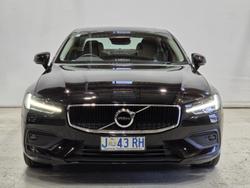 2020 Volvo S60 T5 Momentum MY20 AWD Black